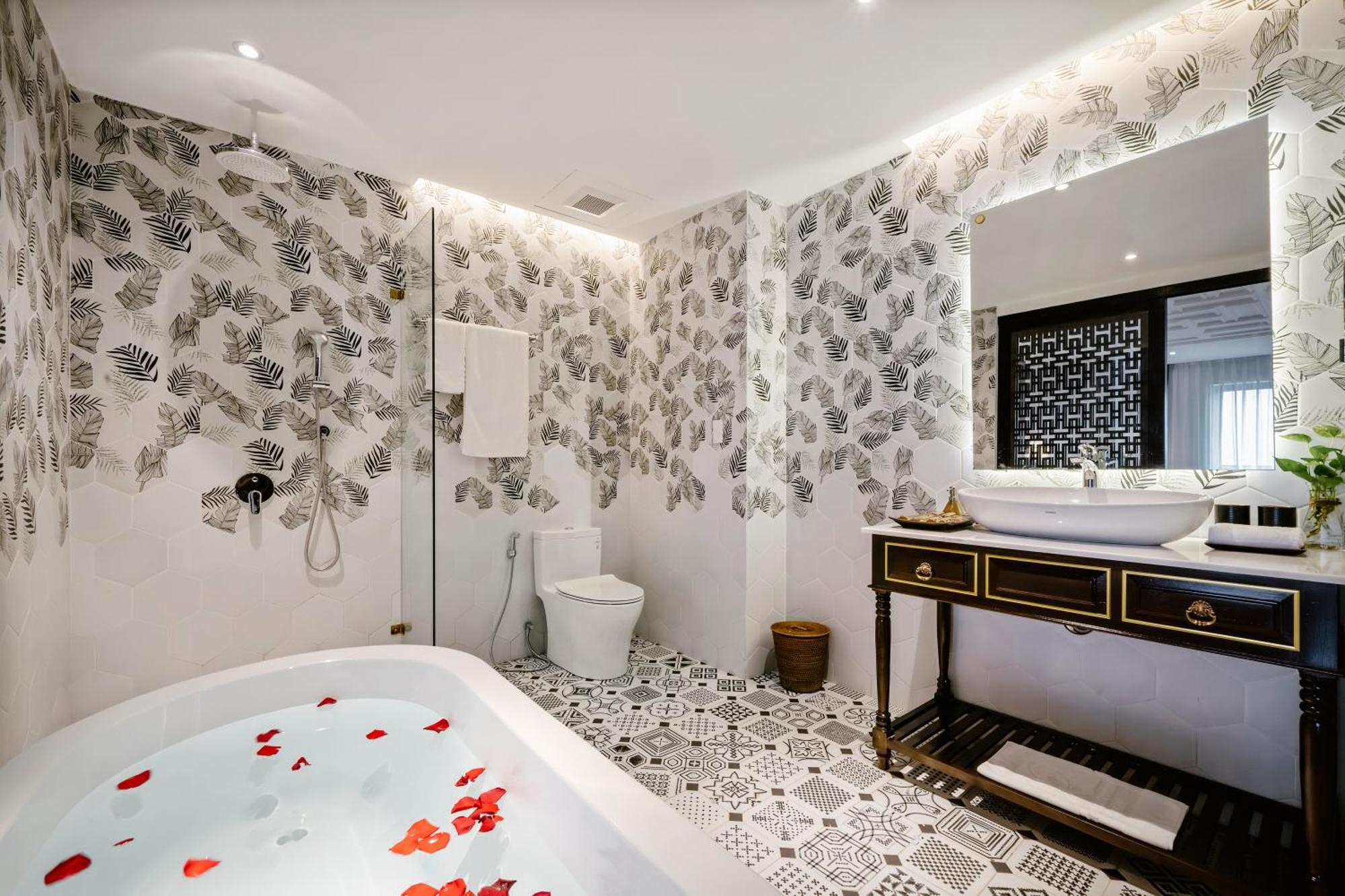 Le Pavillon Gallery & 4*