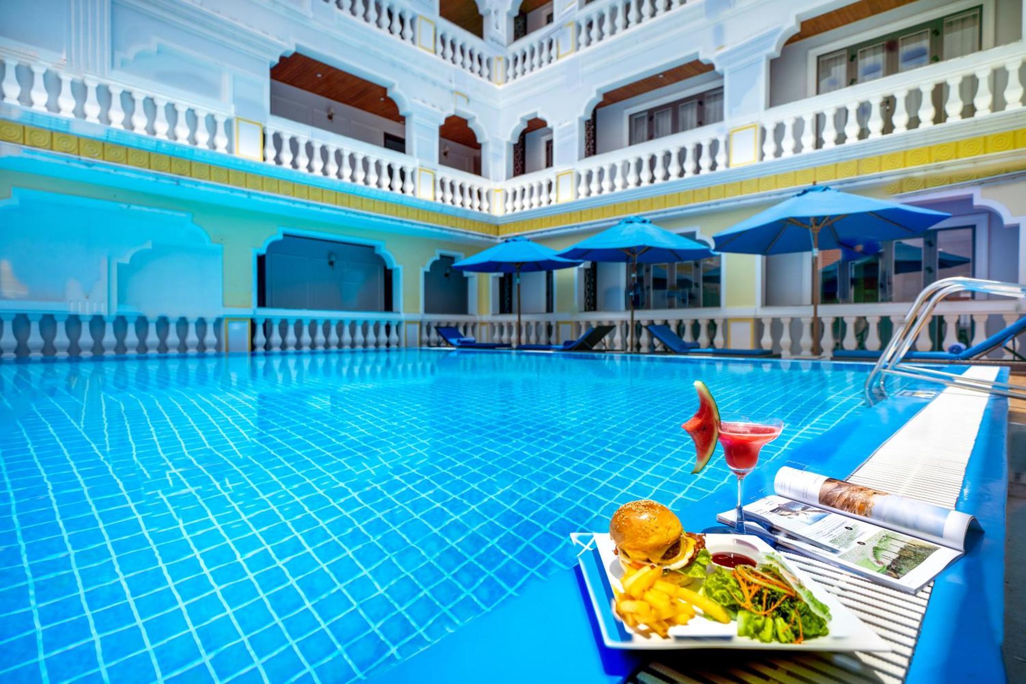 Hotel Le Pavillon Gallery & Hoi An