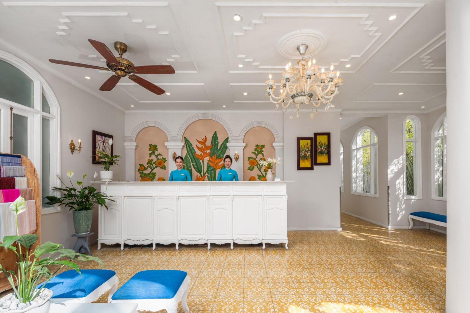 Resort Garden Palace And - A Boutique Inspired By Nature 4*