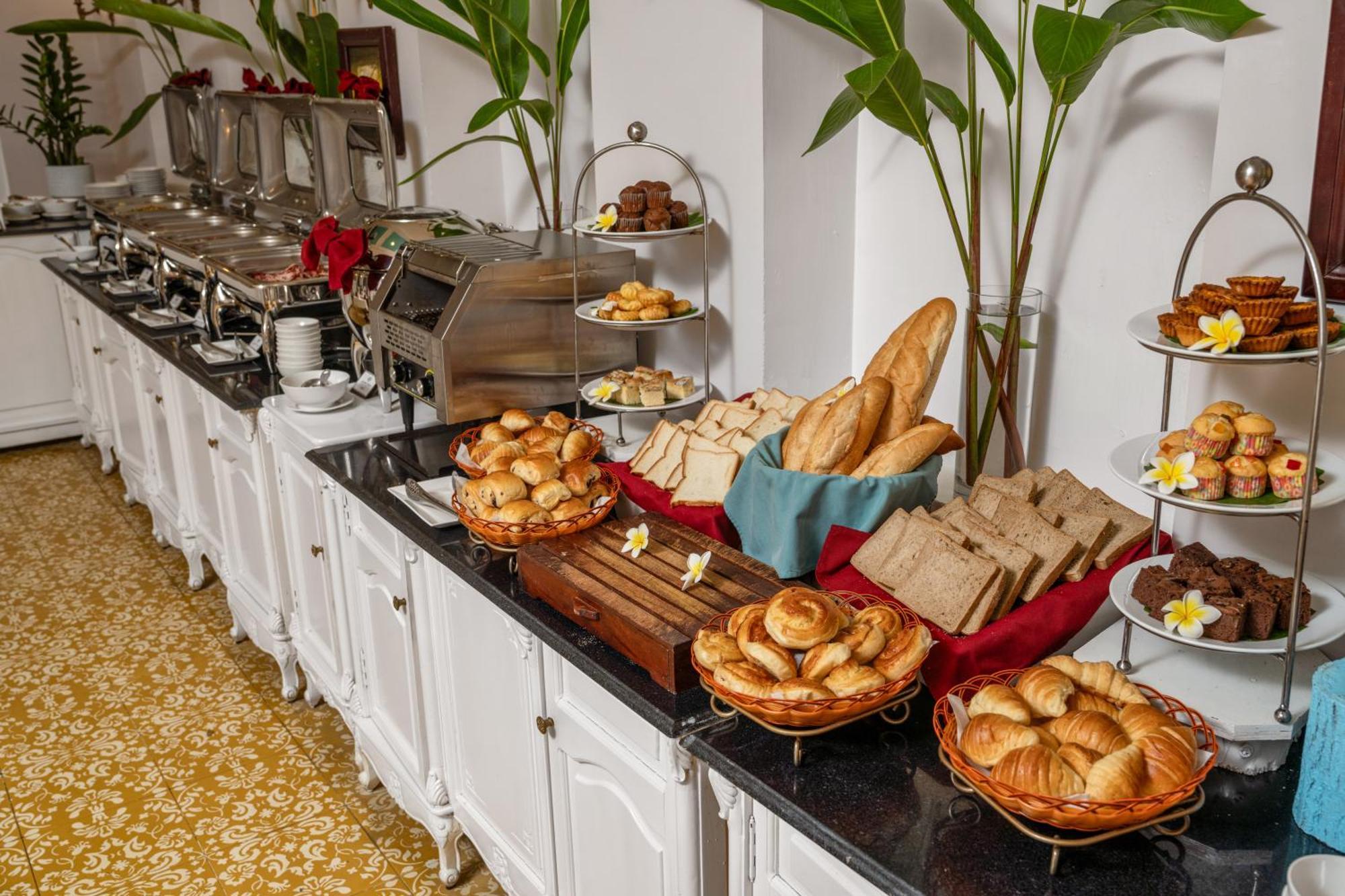Garden Palace And - A Boutique Inspired By Nature Resort Hoi An