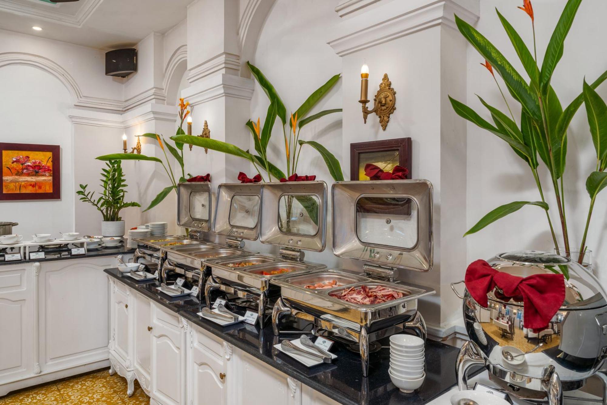 Garden Palace And - A Boutique Inspired By Nature Resort Hoi An