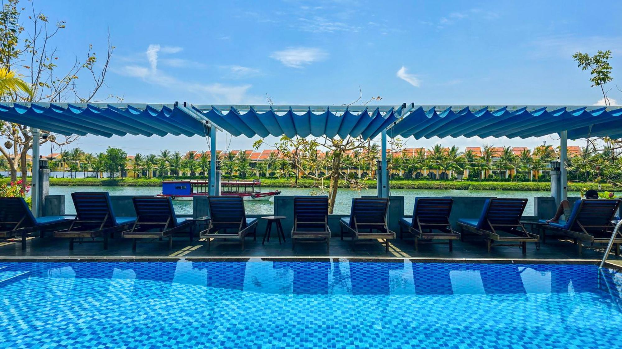 Riverside White House 3* Hoi An