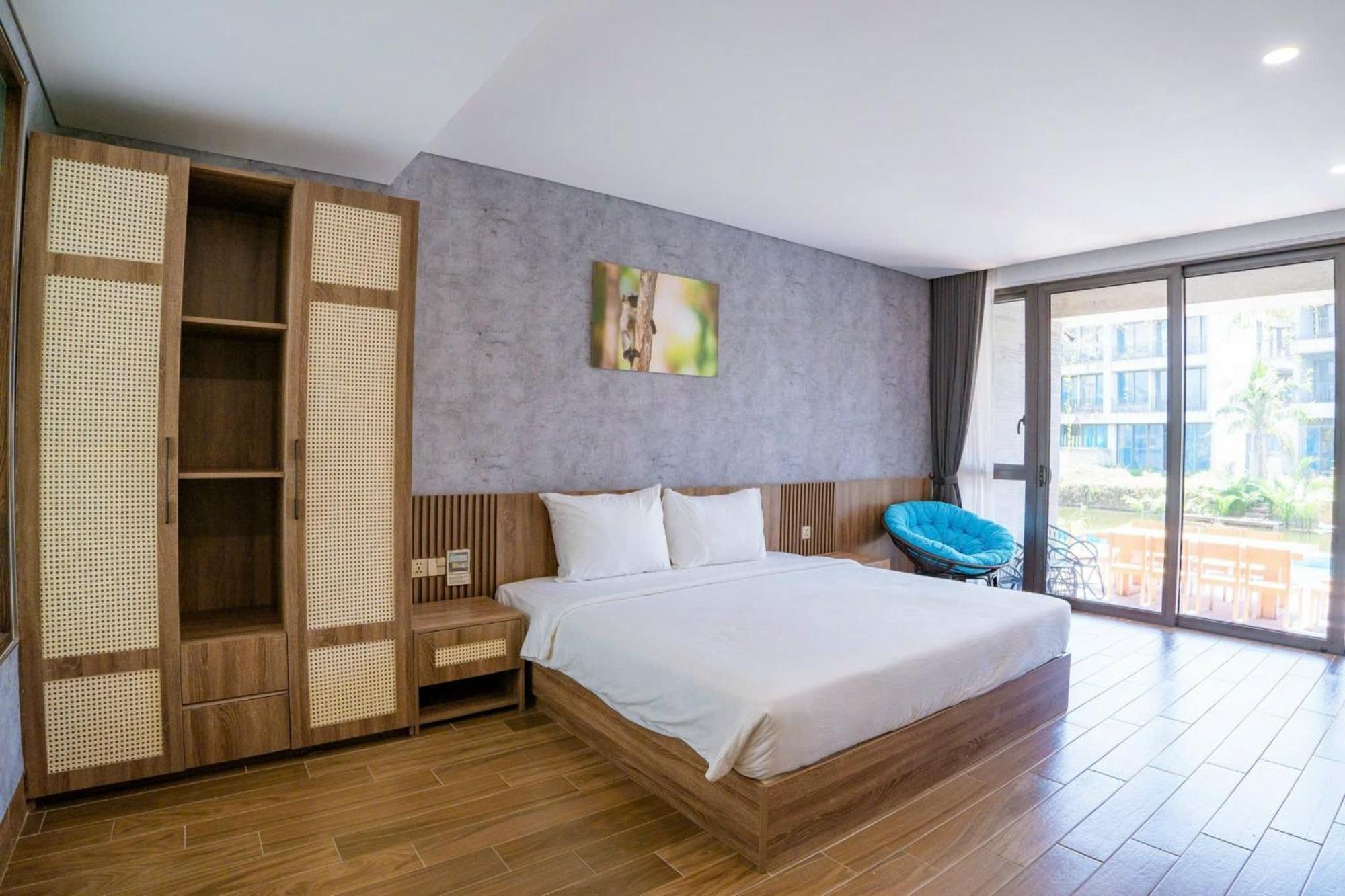 Hotel Gold Riverside & 3*