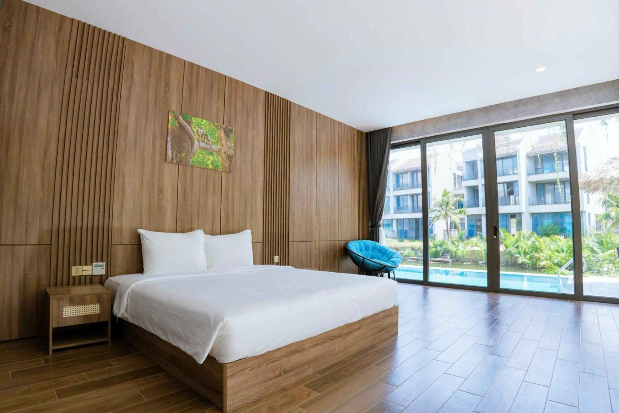 Gold Riverside & Hotel Hoi An