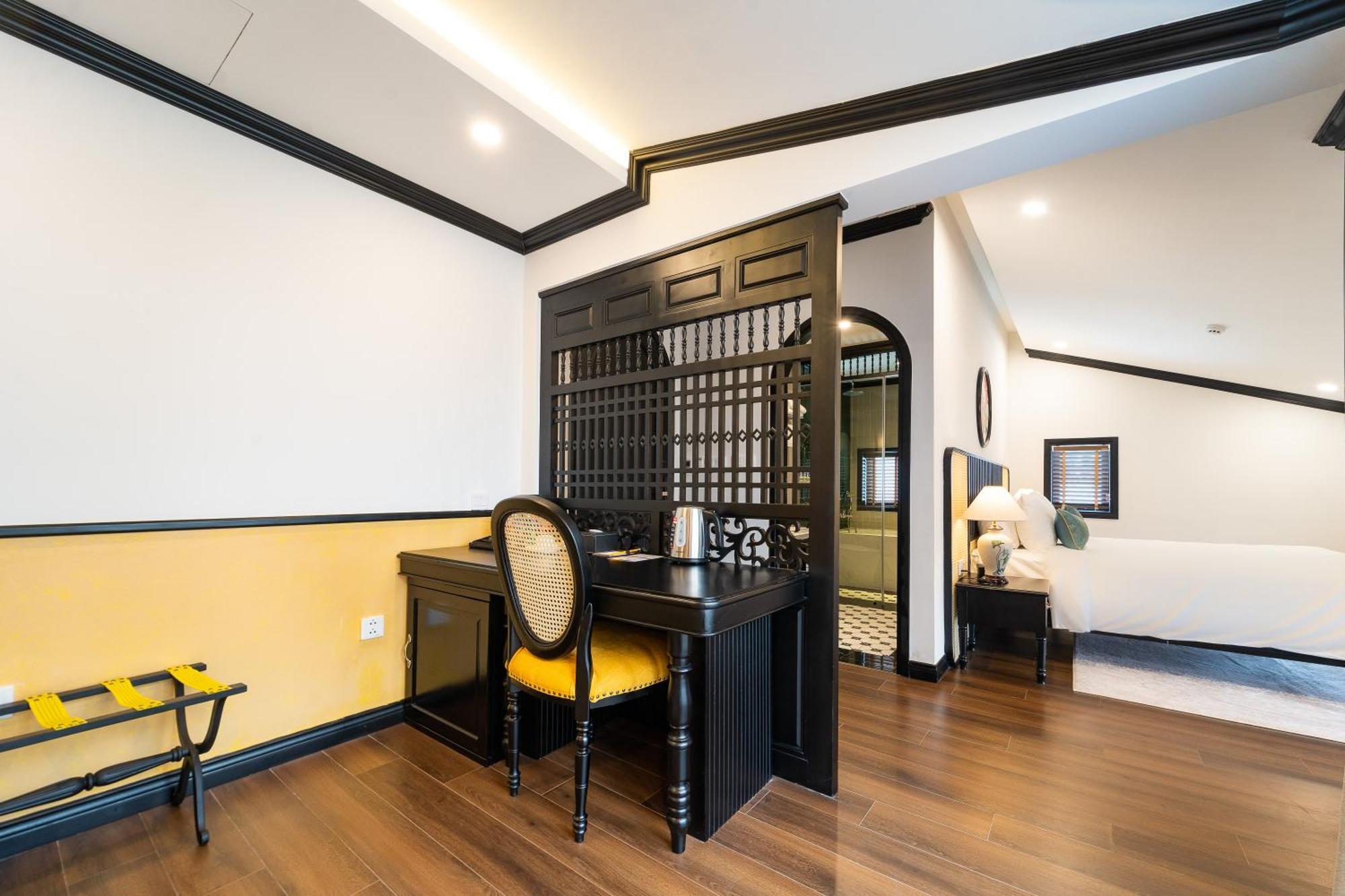 Yzistel Hotel 4*