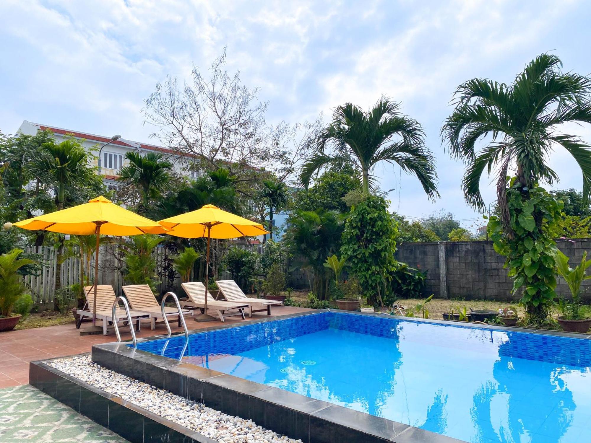 Hotel Nha Bong
