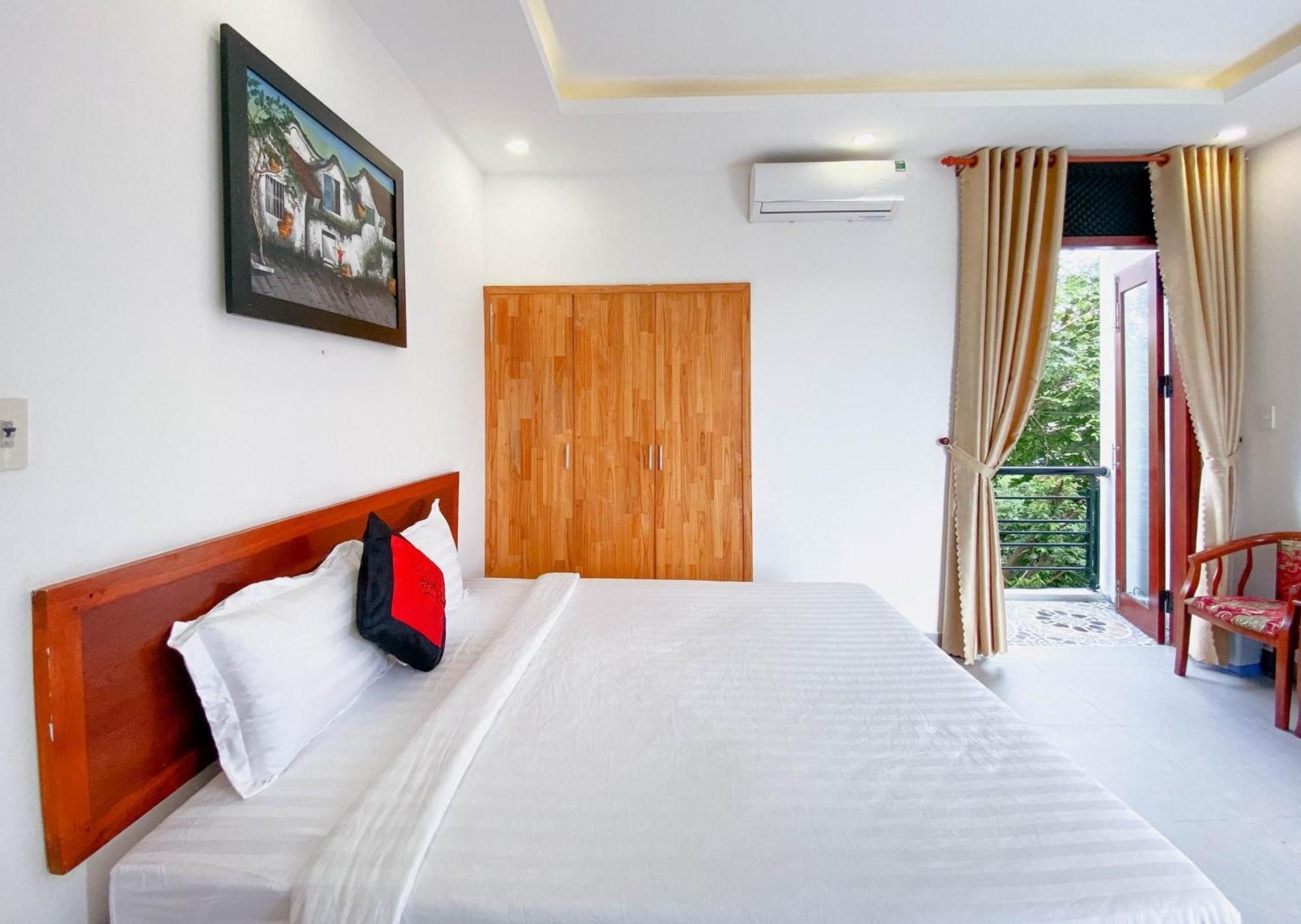 Nha Bong Hotel Hoi An