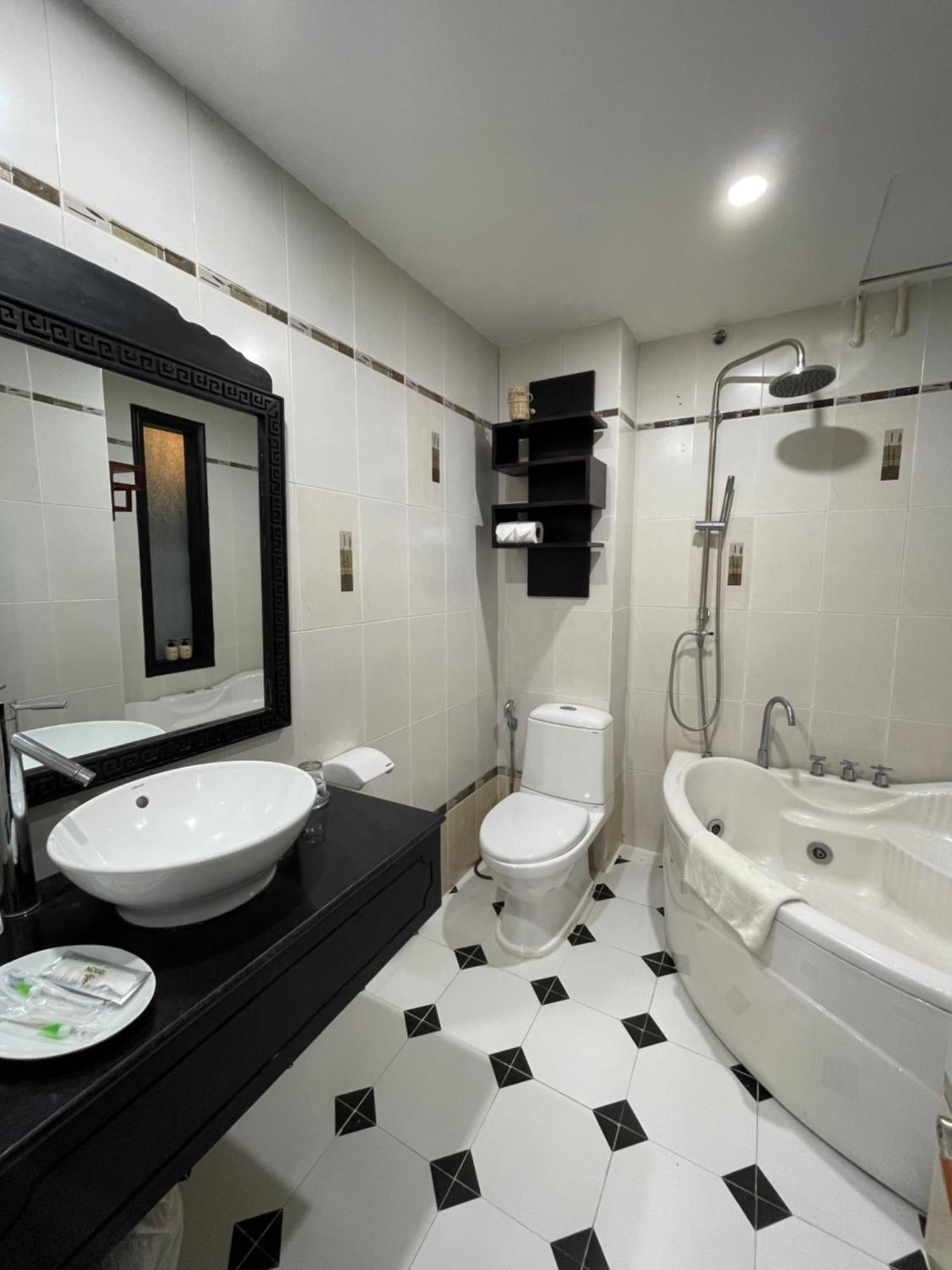 Old Town Hotel