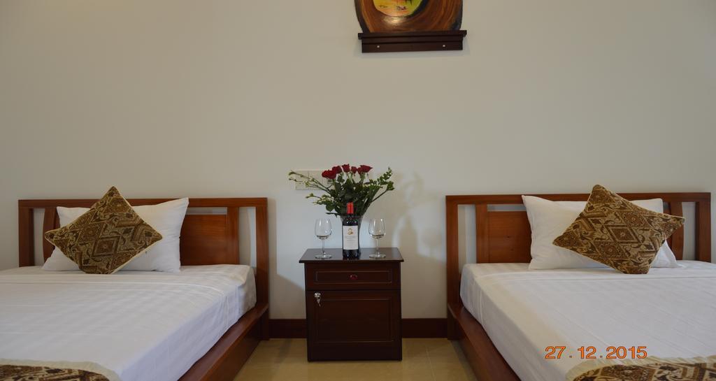 Trust Homestay *