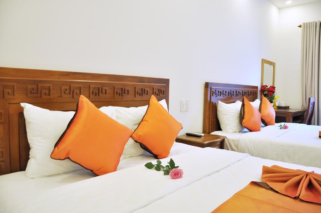 Sala Hotel 2*