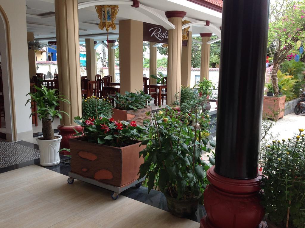 Hotel Sala 2*