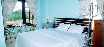 Homestay Dong Nguyen Riverside *