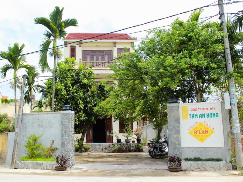B'lan Riverside Hotel 3*