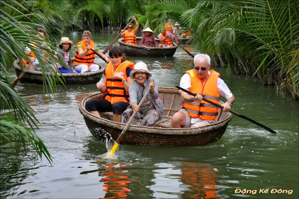 Homestay Dong Nguyen Riverside