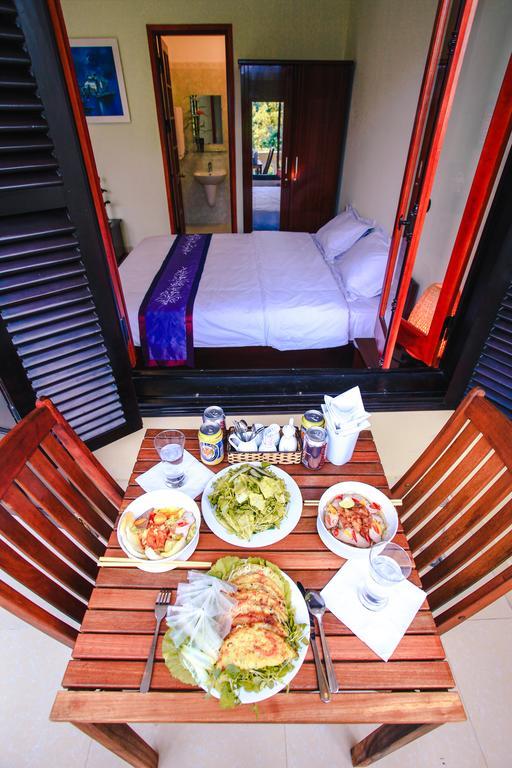 Harmony Hoian