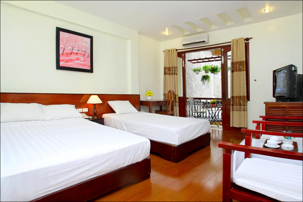 Hotel Nhi Trung 2*