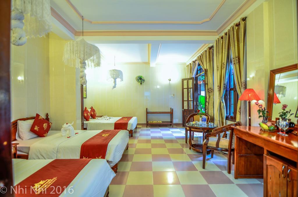 Hotel Nhi Nhi
