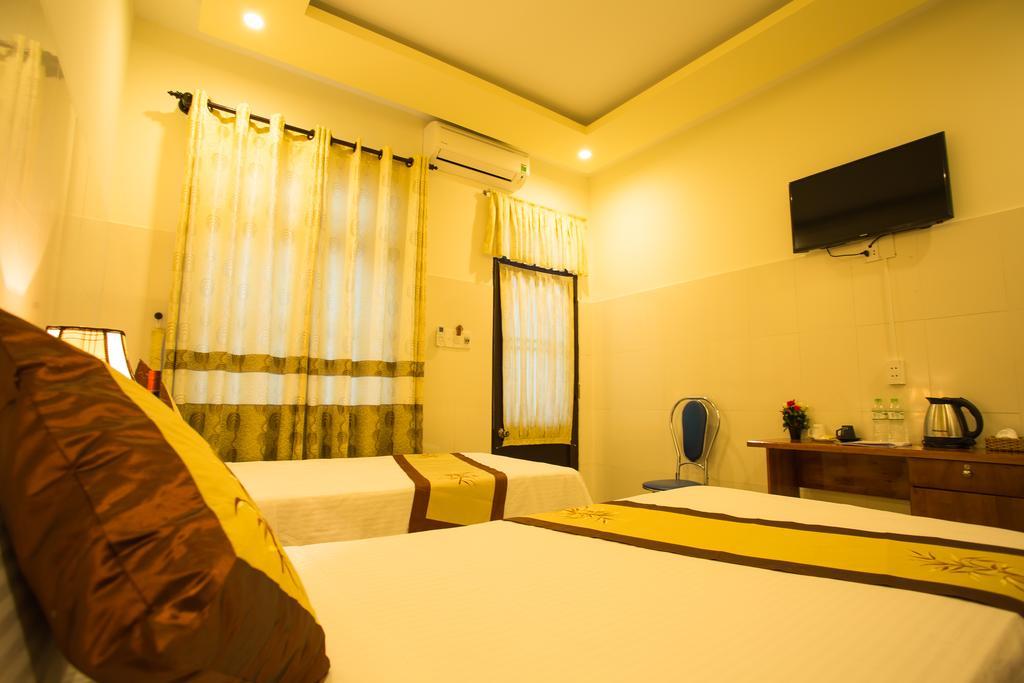 Homestay Holy Land