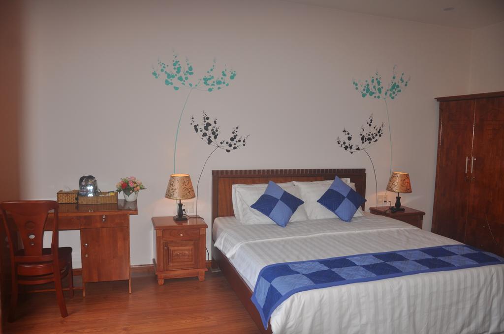 Homestay Tra Que Riverside *