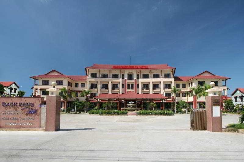 Hotel Bach Dang 3*