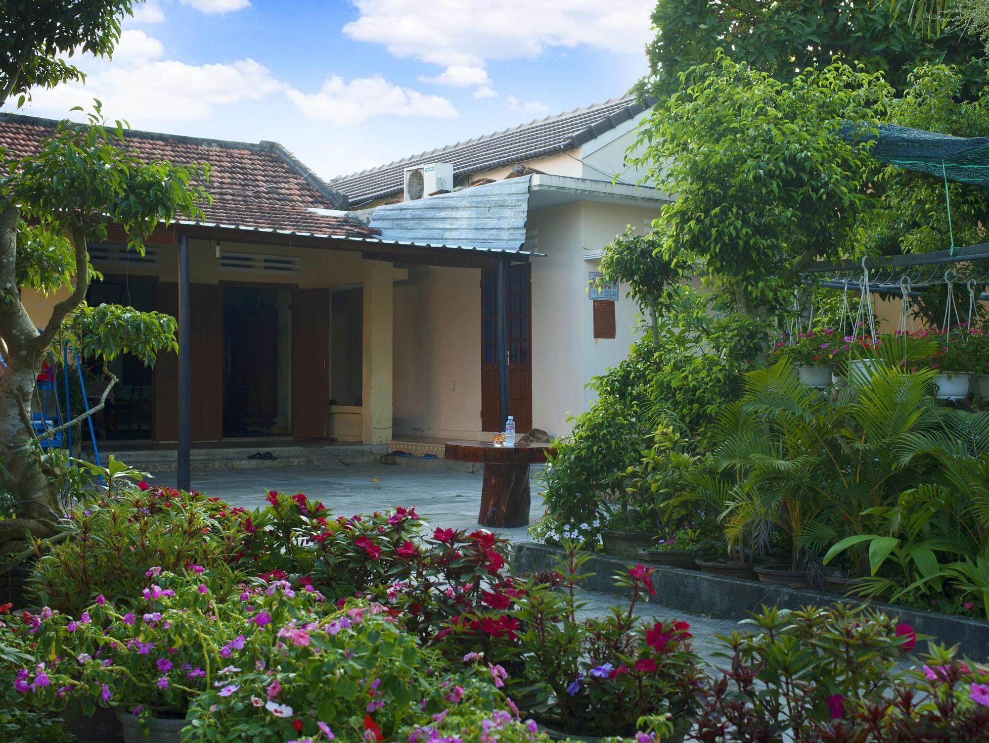 Petunia Garden Homestay&hostel *