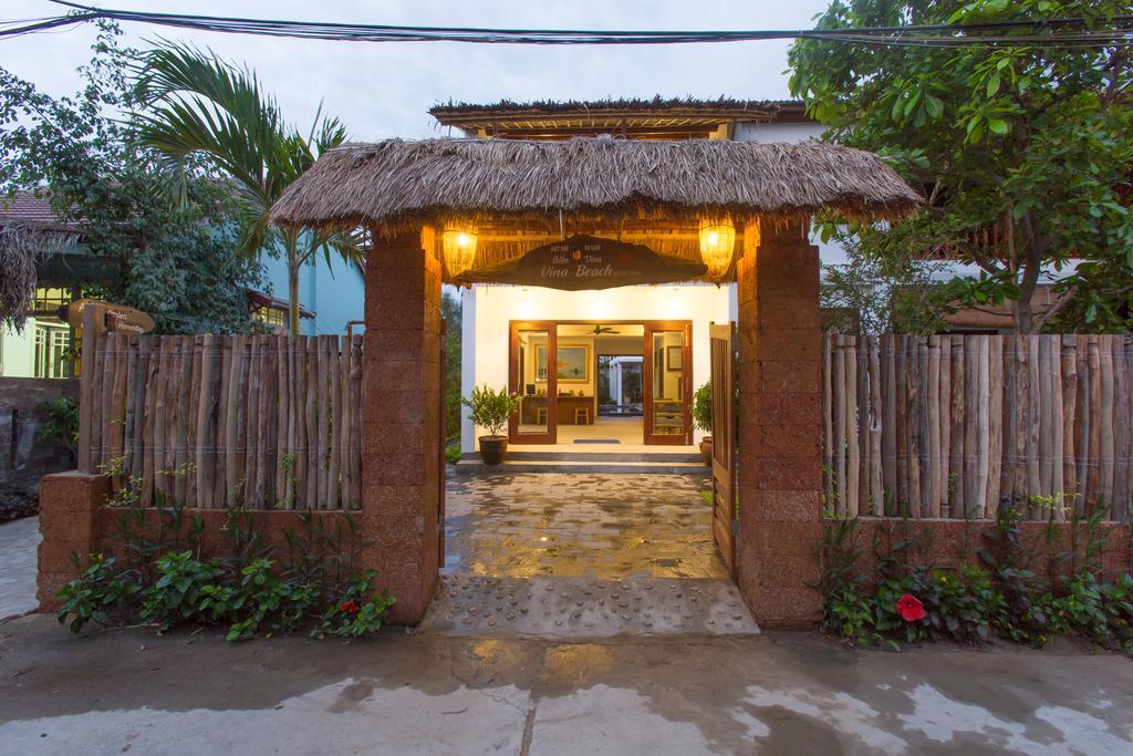 Villa Vina Pool