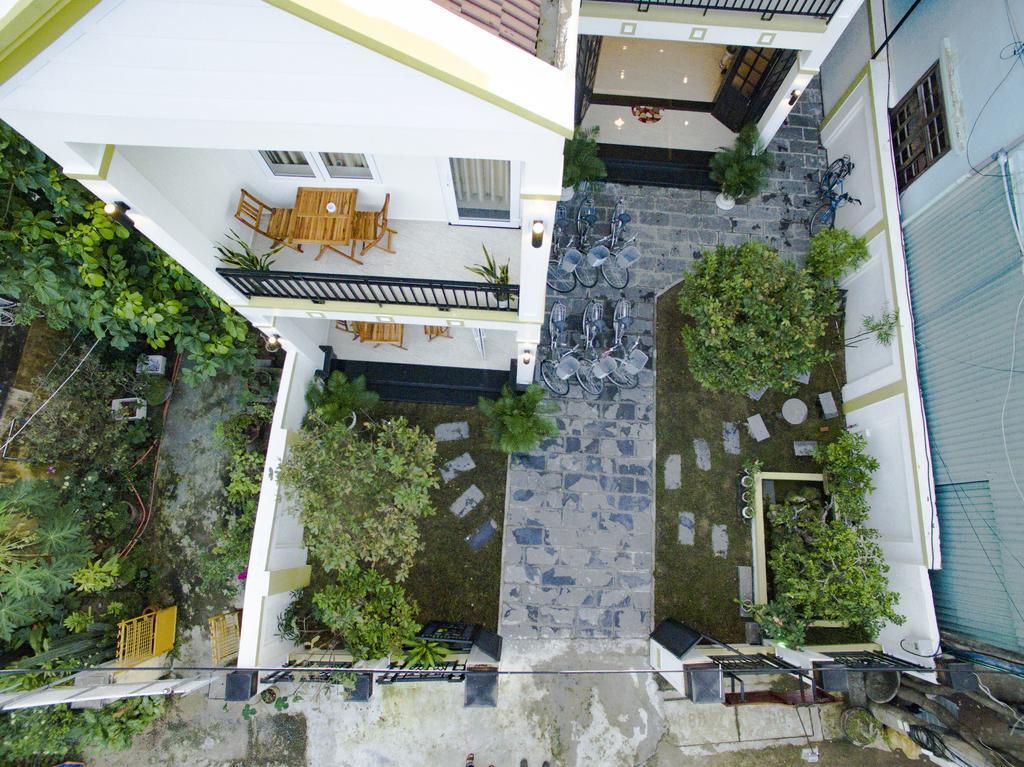 Mi Kha Homestay *