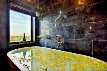 Hotel Osaka 3*