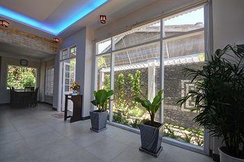 Vesper Homestay *