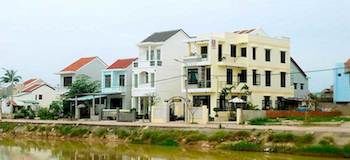 Homestay Dong Nguyen Riverside *