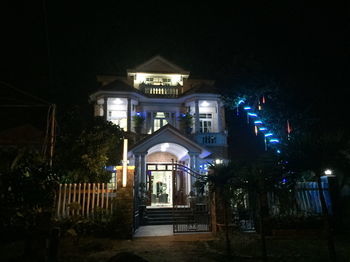 Beautiful Moon Homestay *