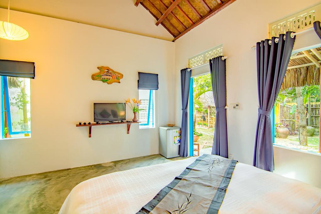 Local Beach Homestay Hoi An