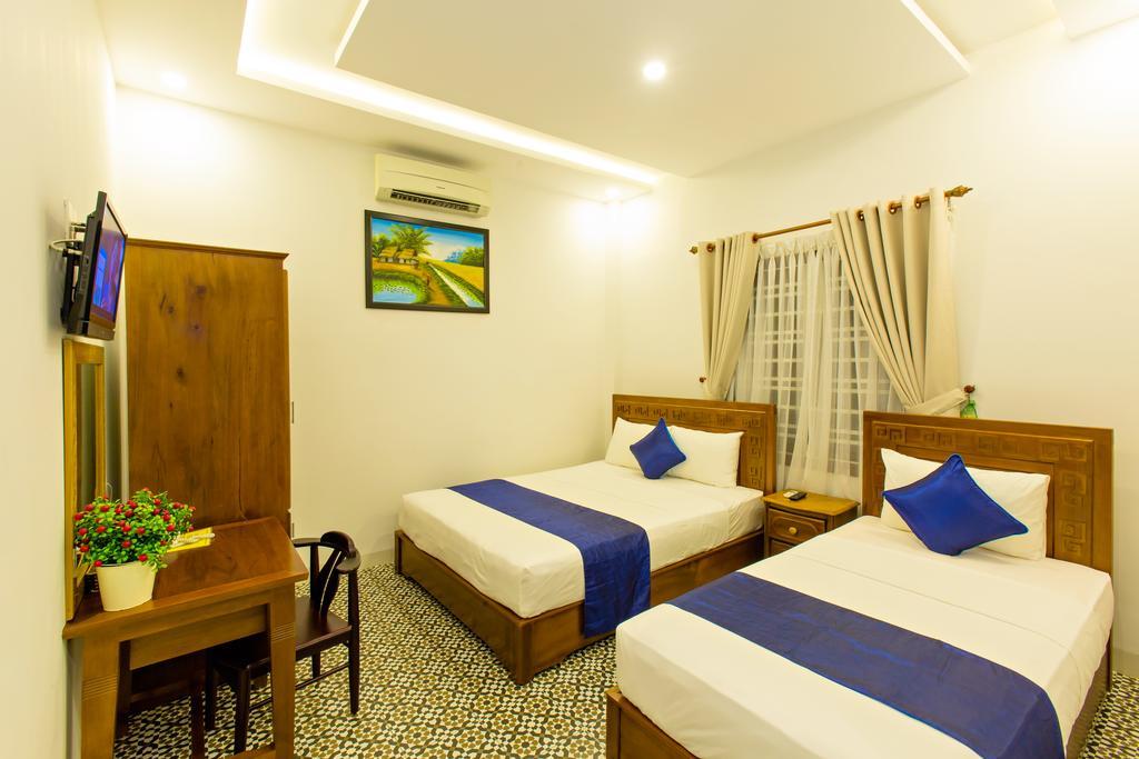 Sala Hotel