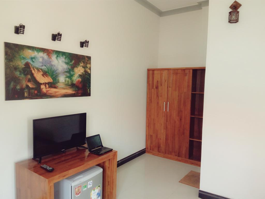 Homestay The Field *