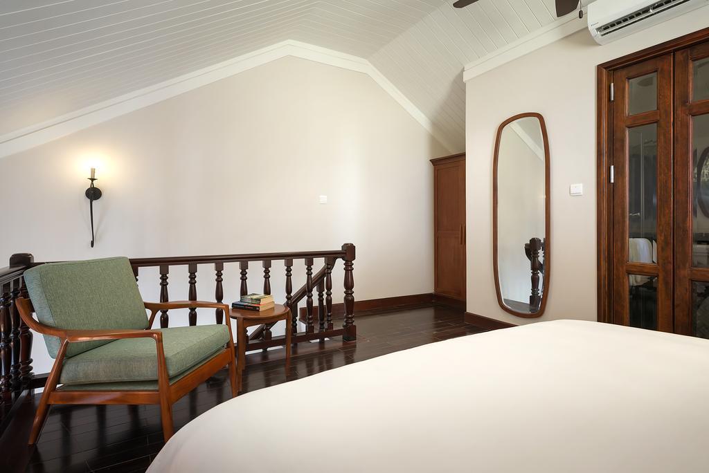 Essence & Hoi An