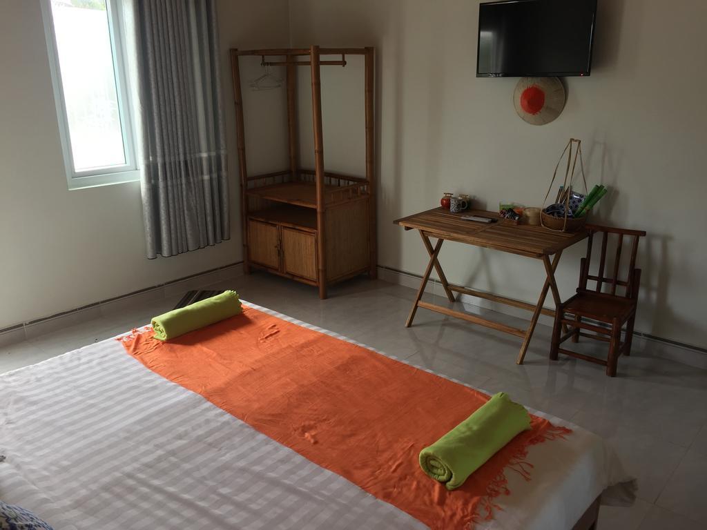 Water Palm Bed & Breakfast 2*