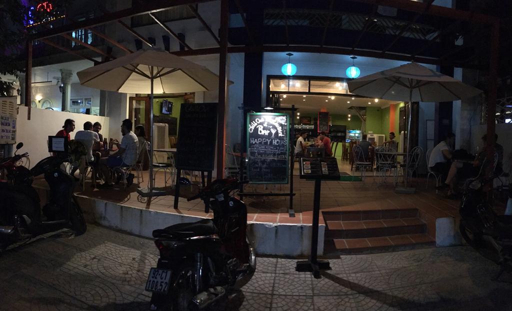 Hoa Binh * Hoi An