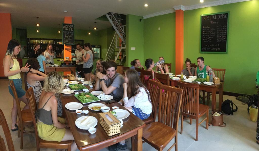 Hoa Binh Hoi An