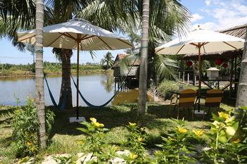 Lakeview Homestay *
