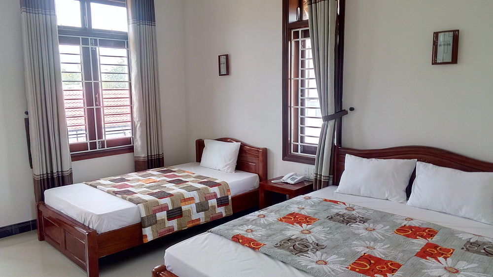 Homestay The Field *