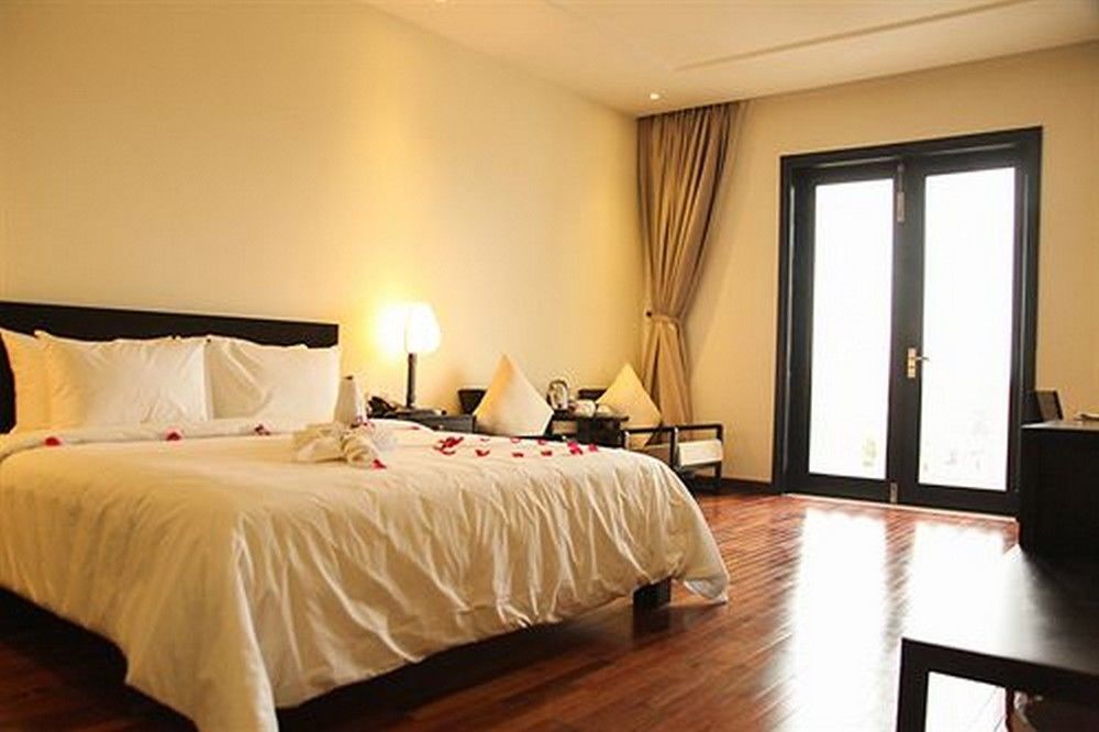 Thanh Binh Riverside Hotel 4*