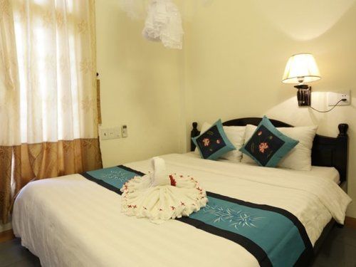 Countryside Moon Homestay *
