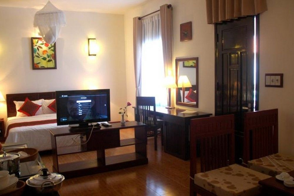 Garden Villa *