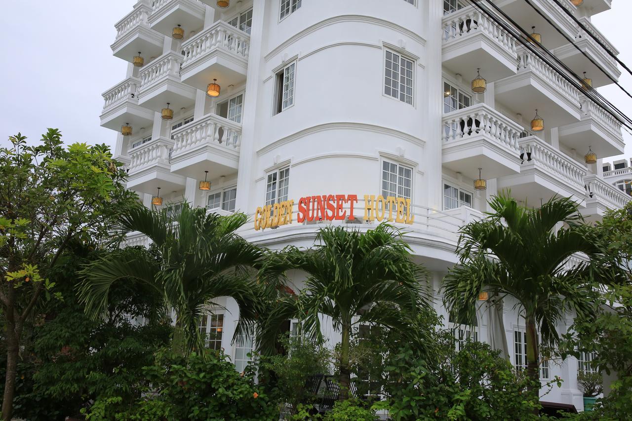 Golden Sunset Hotel 3*