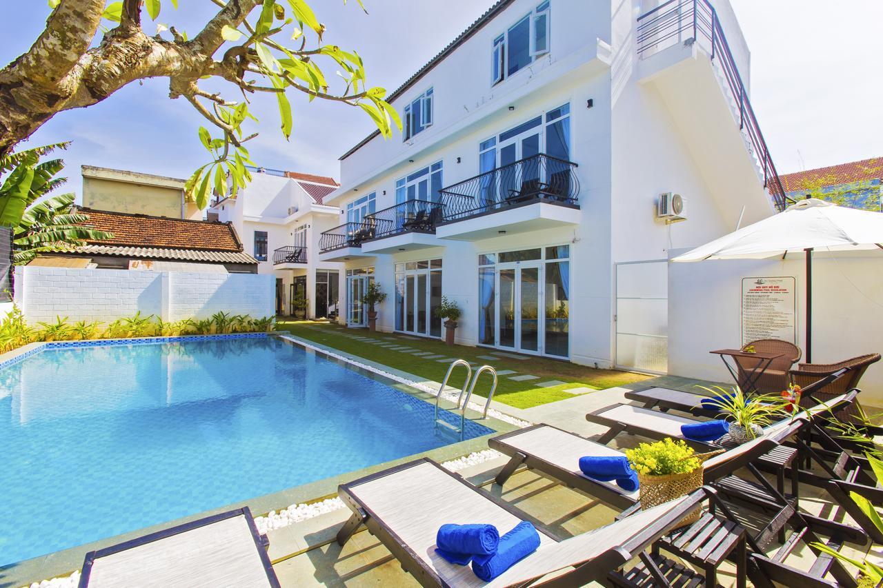 Sunny Pool Biệt thự *
