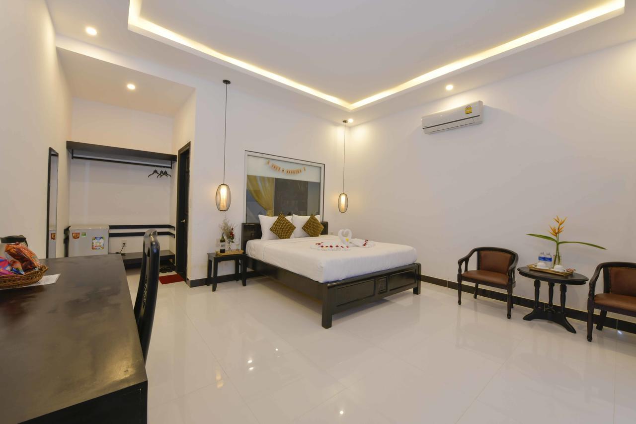 Sunny Pool Biệt thự *