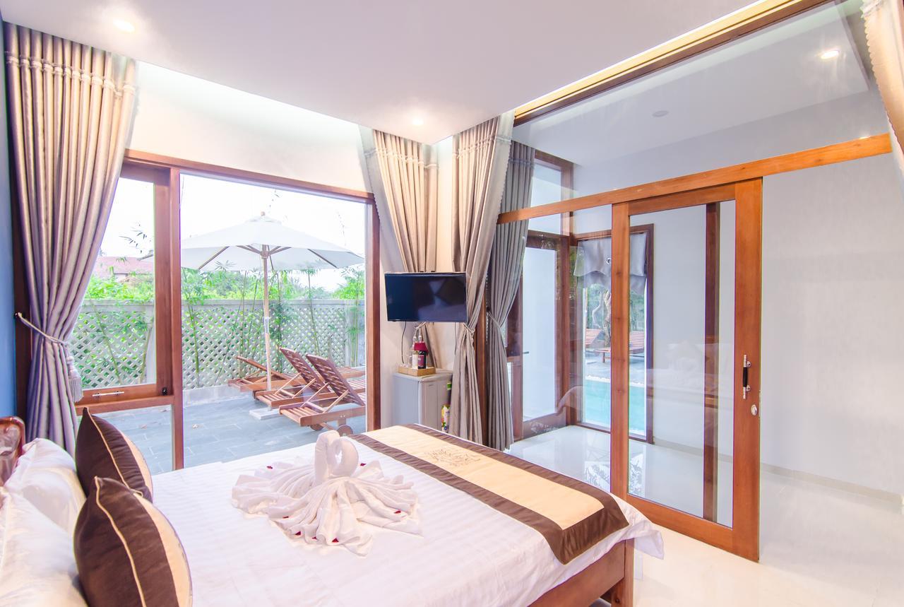 World Villa *