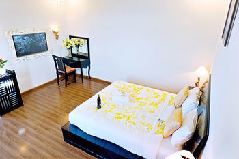 Osaka 3*