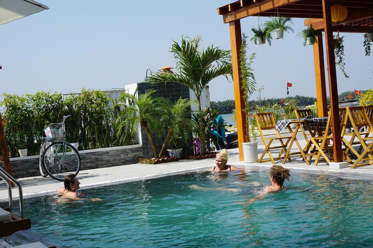 Estuary 3* Hoi An
