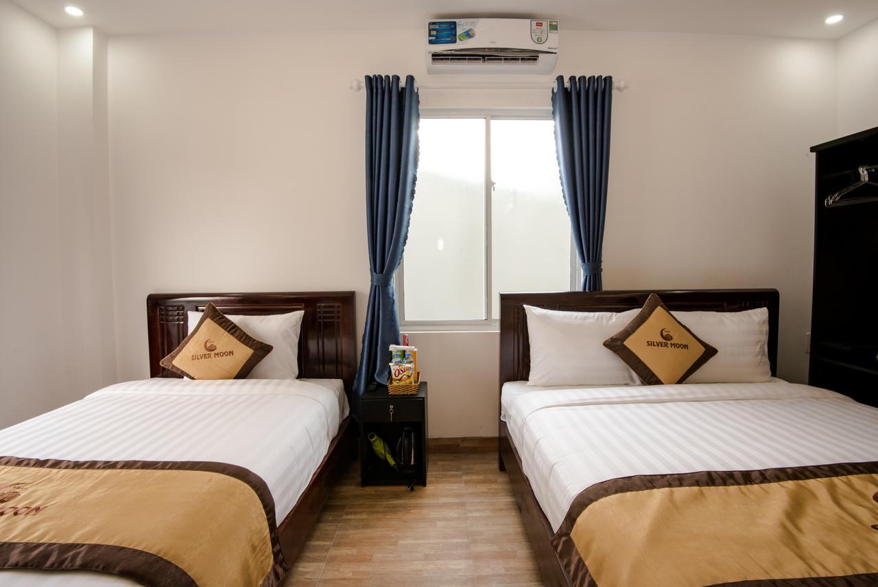 Silver Moon Hotel 3*
